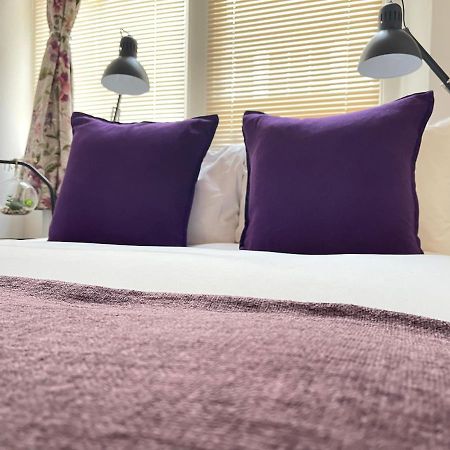 Central Located Two Bedroom Suite Bristol Eksteriør billede