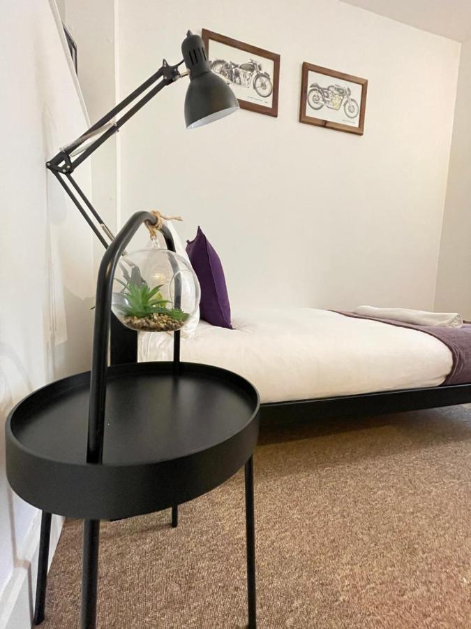 Central Located Two Bedroom Suite Bristol Eksteriør billede