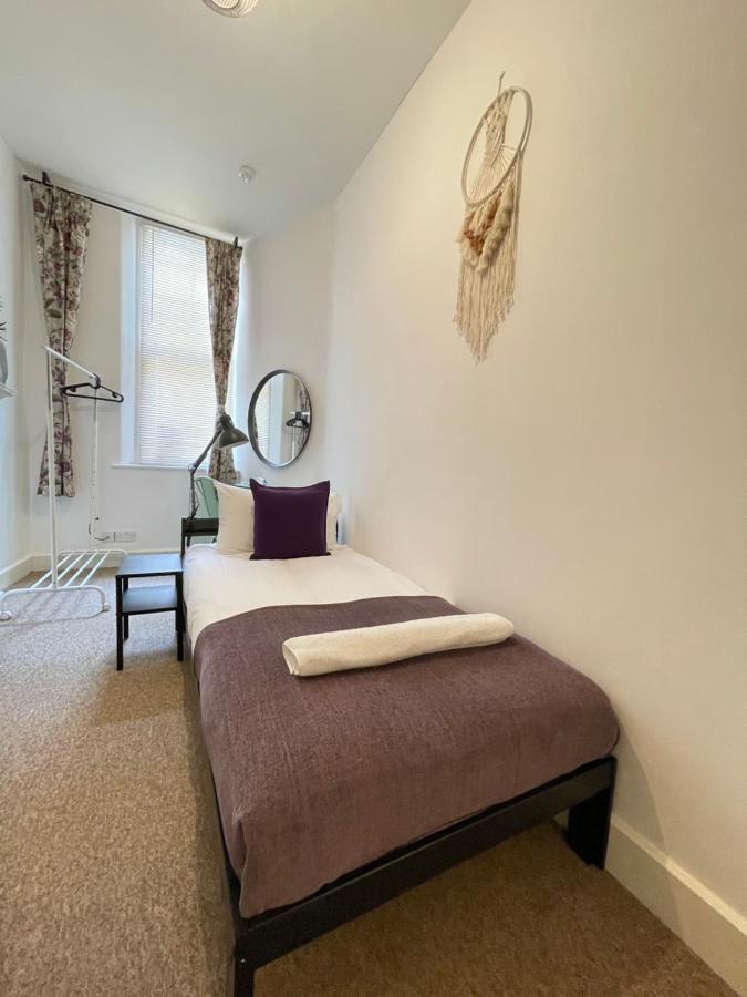 Central Located Two Bedroom Suite Bristol Eksteriør billede